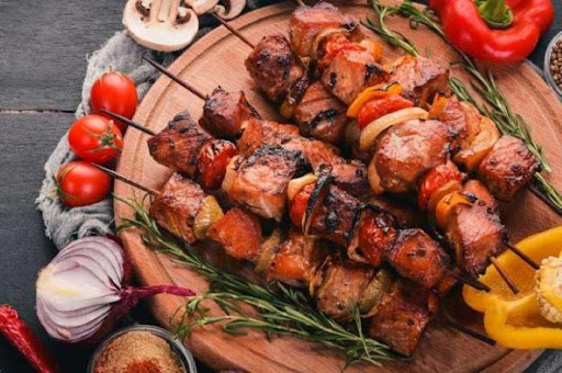 Всё для вкусного шашлыка: готовые маринады и мясо от АНВАР