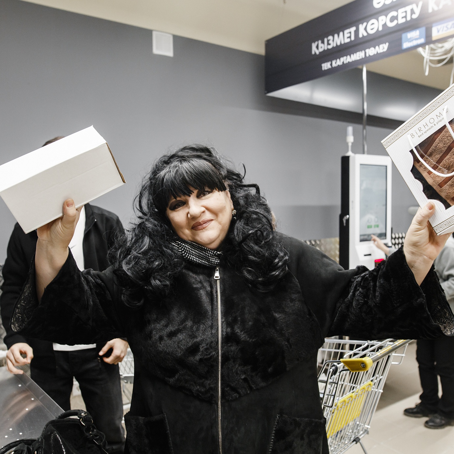 Ақтөбе қ. Шернияз көш. жаңартылған «Анвар» супермаркетінің ашылуы / Открытие обновленного супермаркета "Анвар" по ул.Шернияза  г.Актобе.